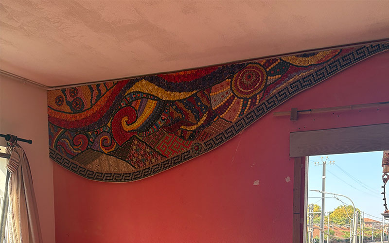 Ronnie Kommene a mosaic of buttons